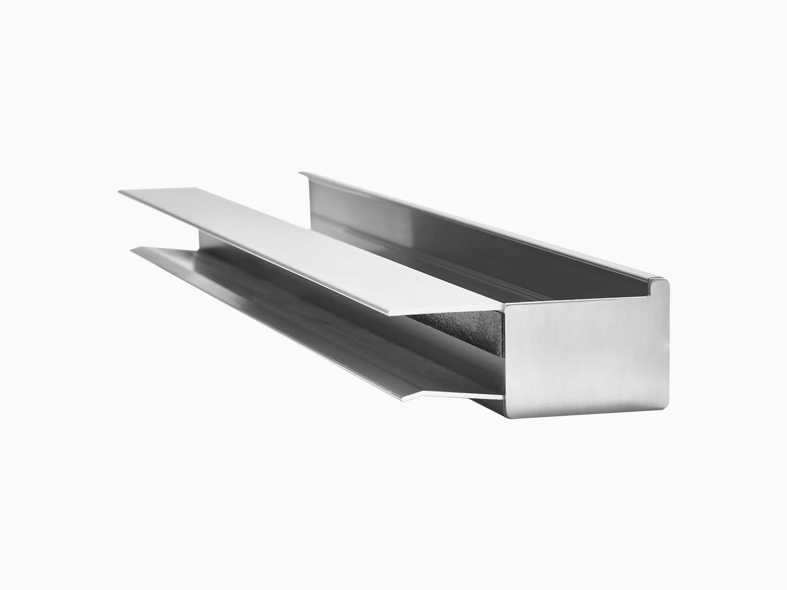 haustürvordach-aluminium-regenrinne-mit-seitenkappe