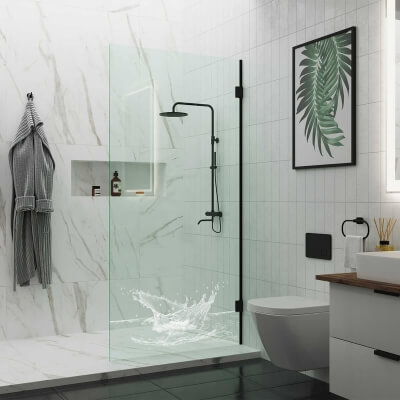 Walk-in-Dusche ohne Stabilisierungsstange mit exklusivem Wassermotiv